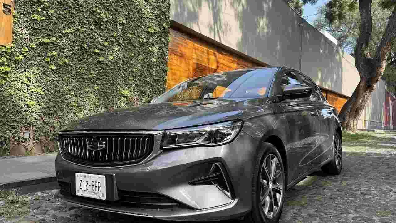 Geely Emgrand GF 2026: el fenómeno de los 4 millones de ventas a prueba en México